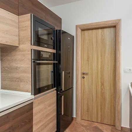 Sa-ra Διαμέρισμα *