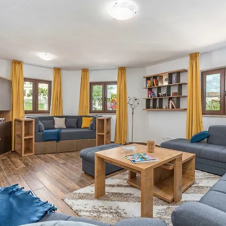 Sa-ra Apartamento *